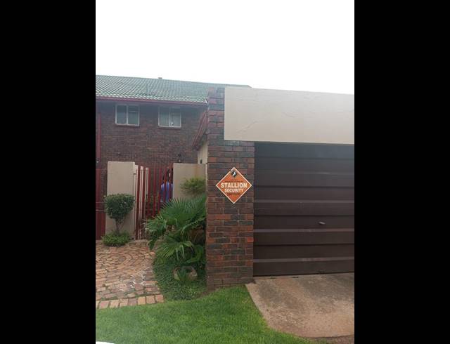 2 BEDROOM APARTMENT FOR SALE IN EAST GEDULD